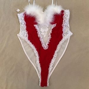 NWT Fredericks of Hollywood's Christmas Lingerie teddy RARE